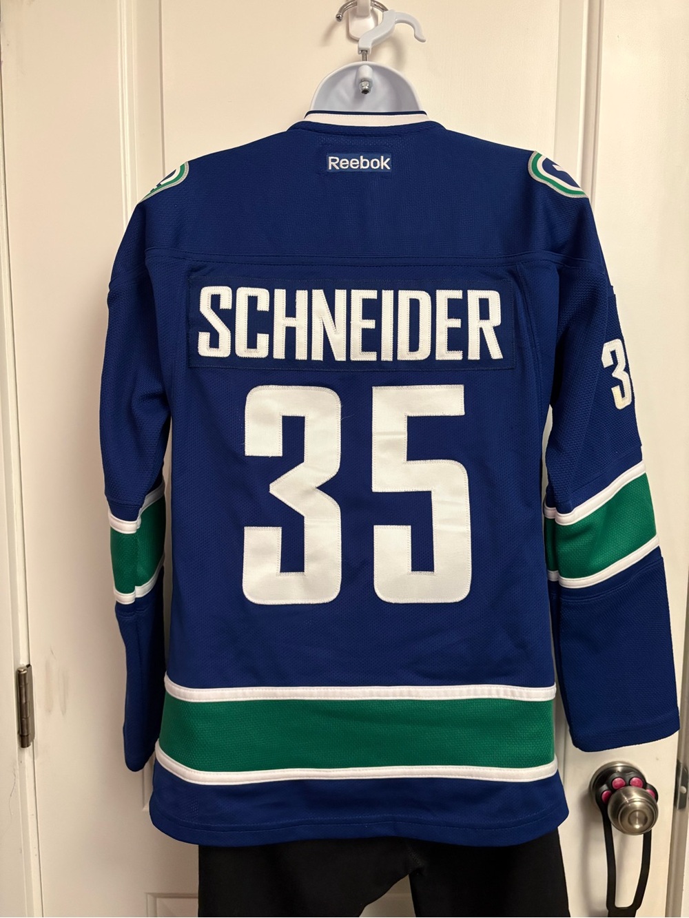 Cory Schneider 35 Vancouver Canucks Reebok Women’s Home Jersey Size Small